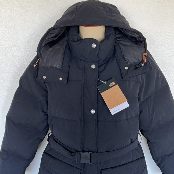 The North Face Women’s Sierra Long Parka - Picture 5 of 13